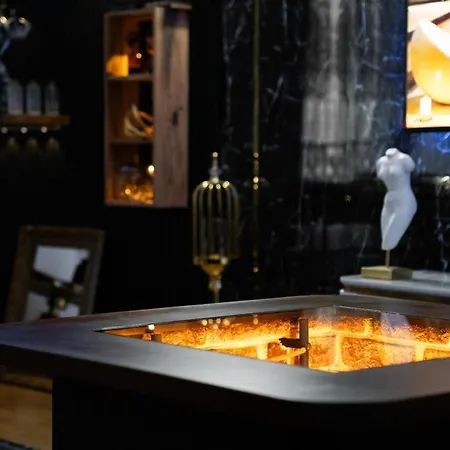 Luxury 2bedrooms Arc De Triomphe Lägenhet